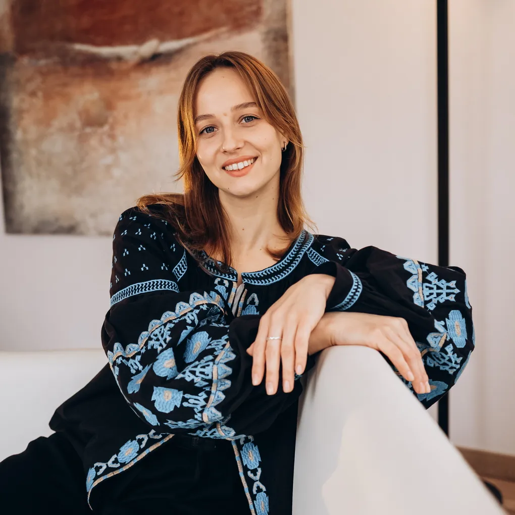 Інна Коваль - Вчителька початкової школи Dominion